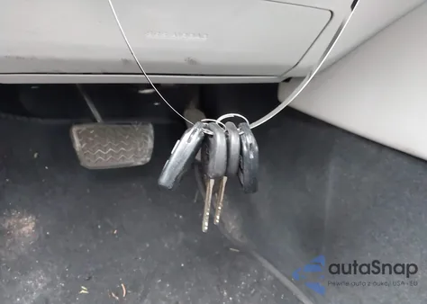 2012 Toyota Camry L z USA, uszkodzony, nr VIN 4T1BF1FK1CU520951